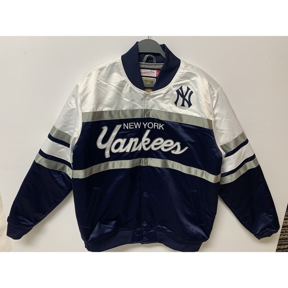Mitchell & Ness Other - New York Yankees Mens XL Mitchell & Ness Heavy Weight Script Satin Jacket Coat